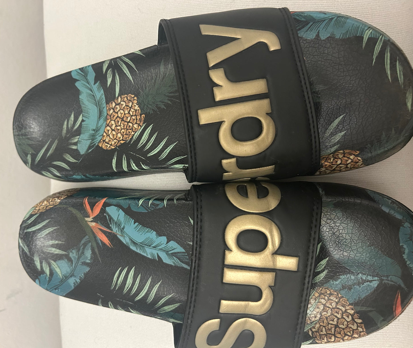 Black, Jungle & Gold Print Sliders