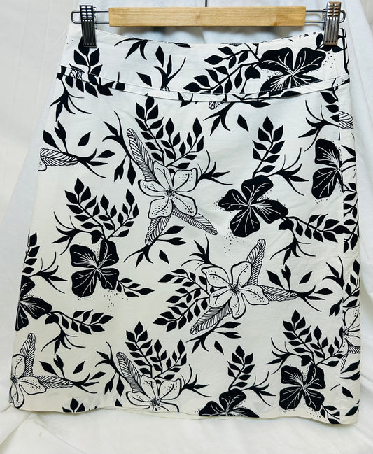 Black and White H&M Cotton Floral Pattern Skirt
