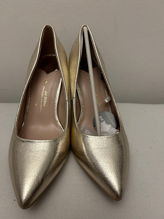 Gold Dorothy Perkins Shoes (WF)