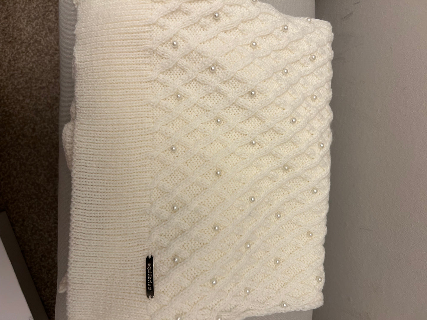 Cream Luxury Hat & Scarf Set