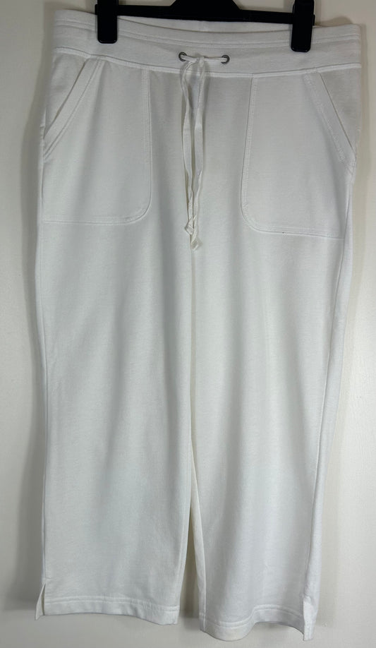 White STAG 3/4 Length Trousers