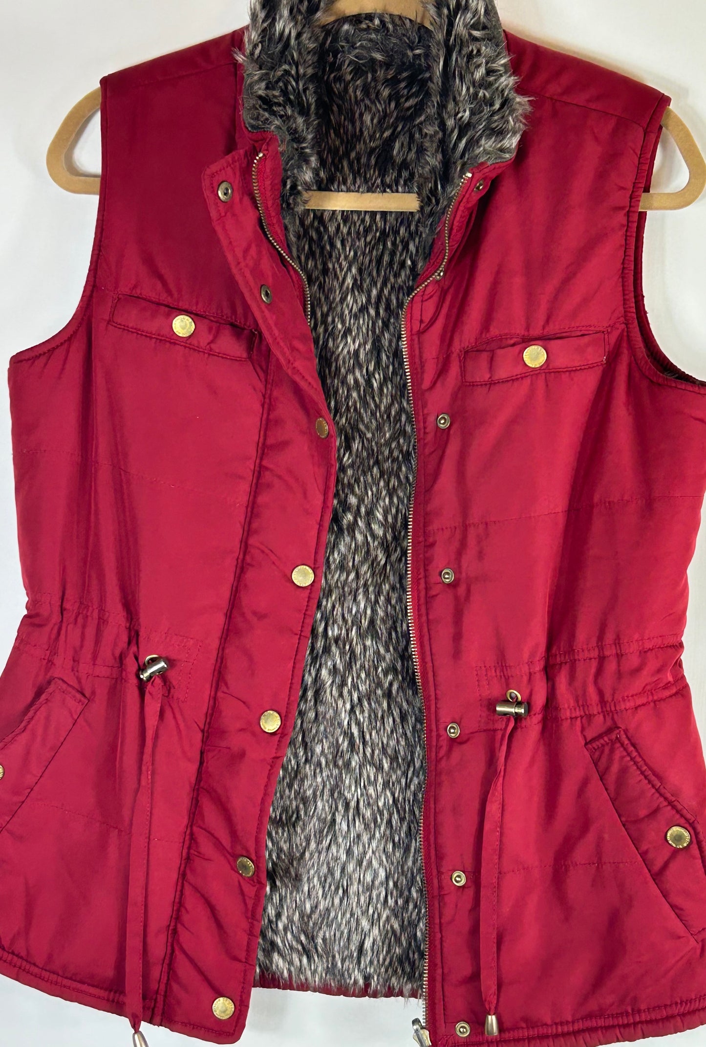 Deep Red Ladies BG Clothing Gillett
