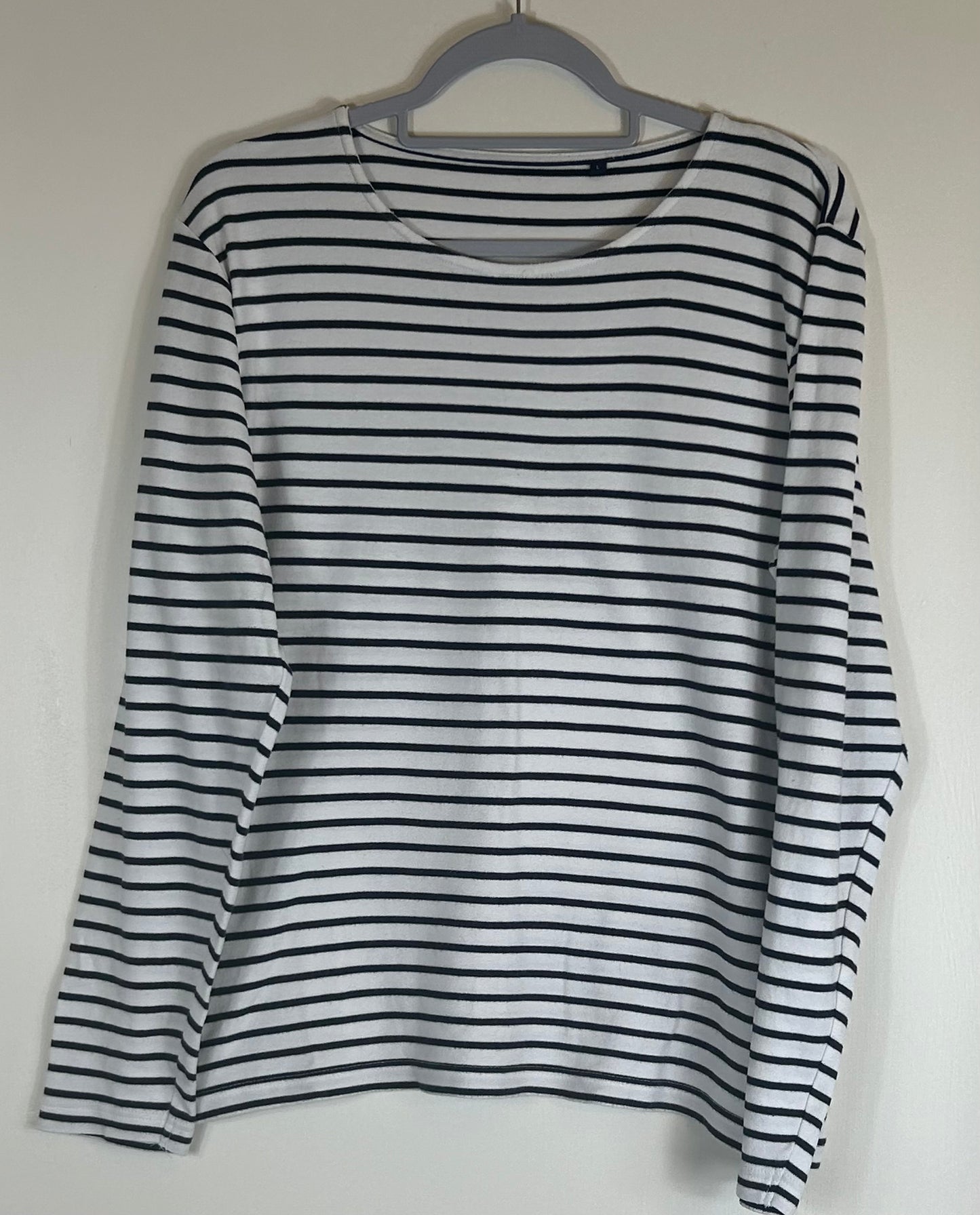 Navy & White SAXNET T Shirt
