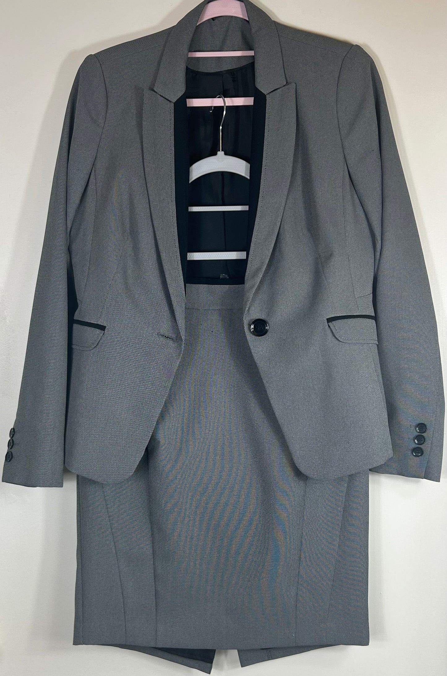 Grey NEW LOOK Skirt Suit
