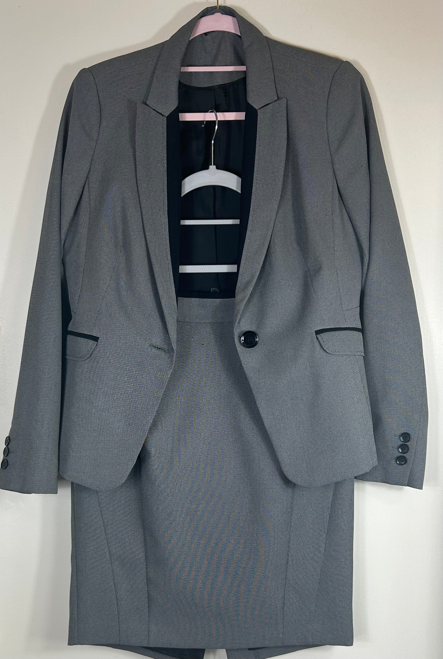 Grey NEW LOOK Skirt Suit