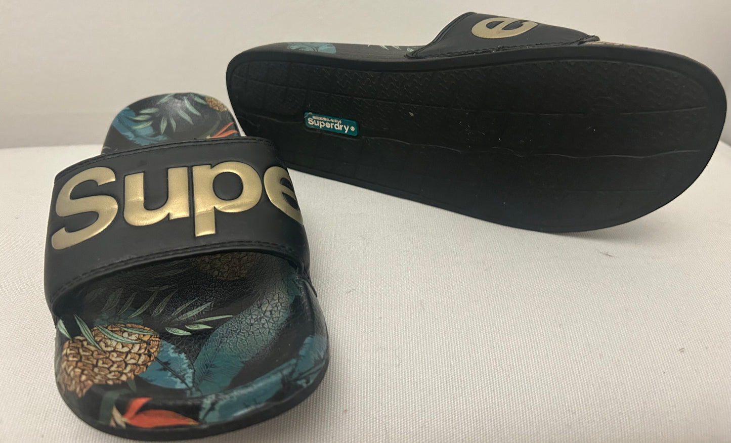 Black, Jungle & Gold Print Sliders