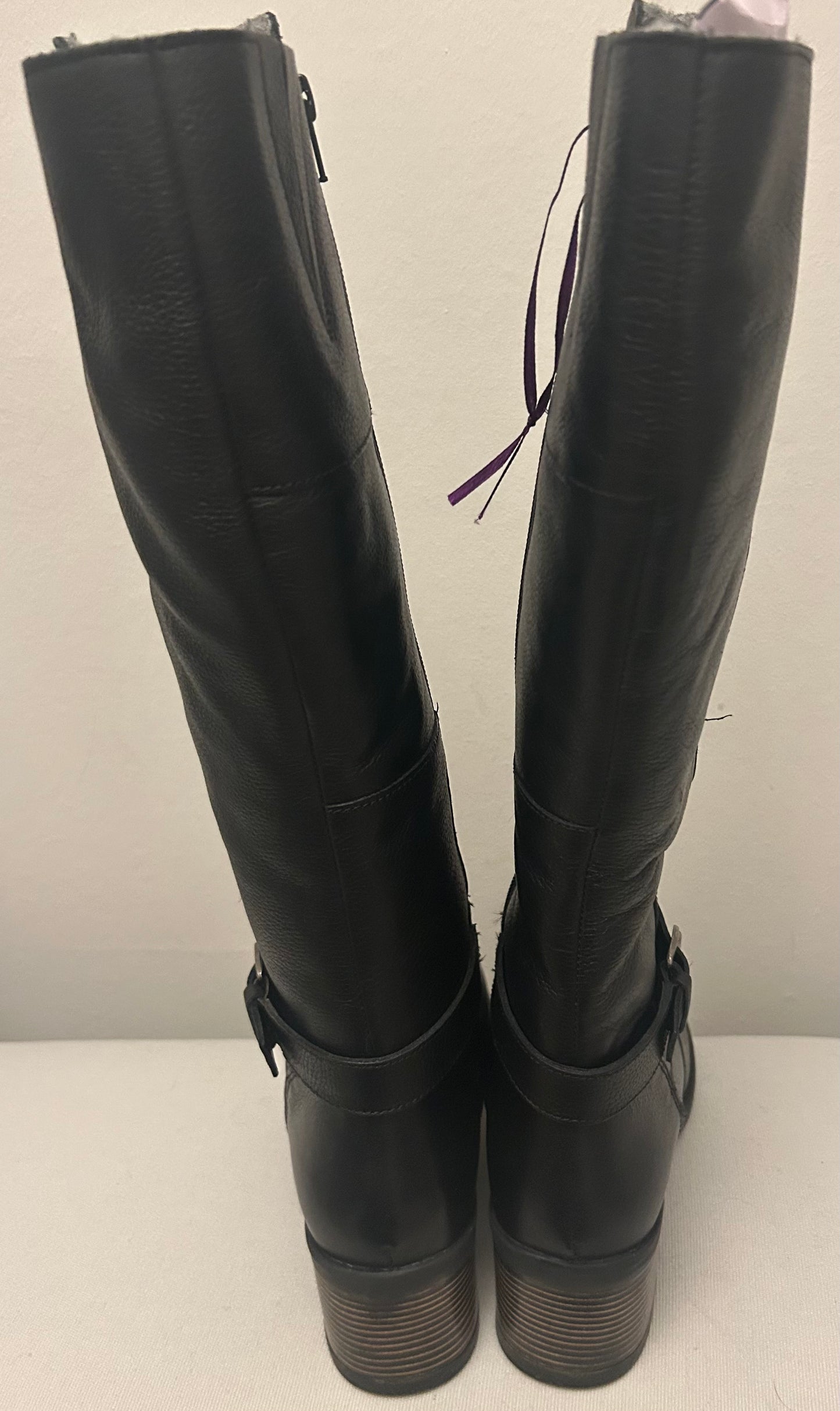 BLACK  Lotus Boots