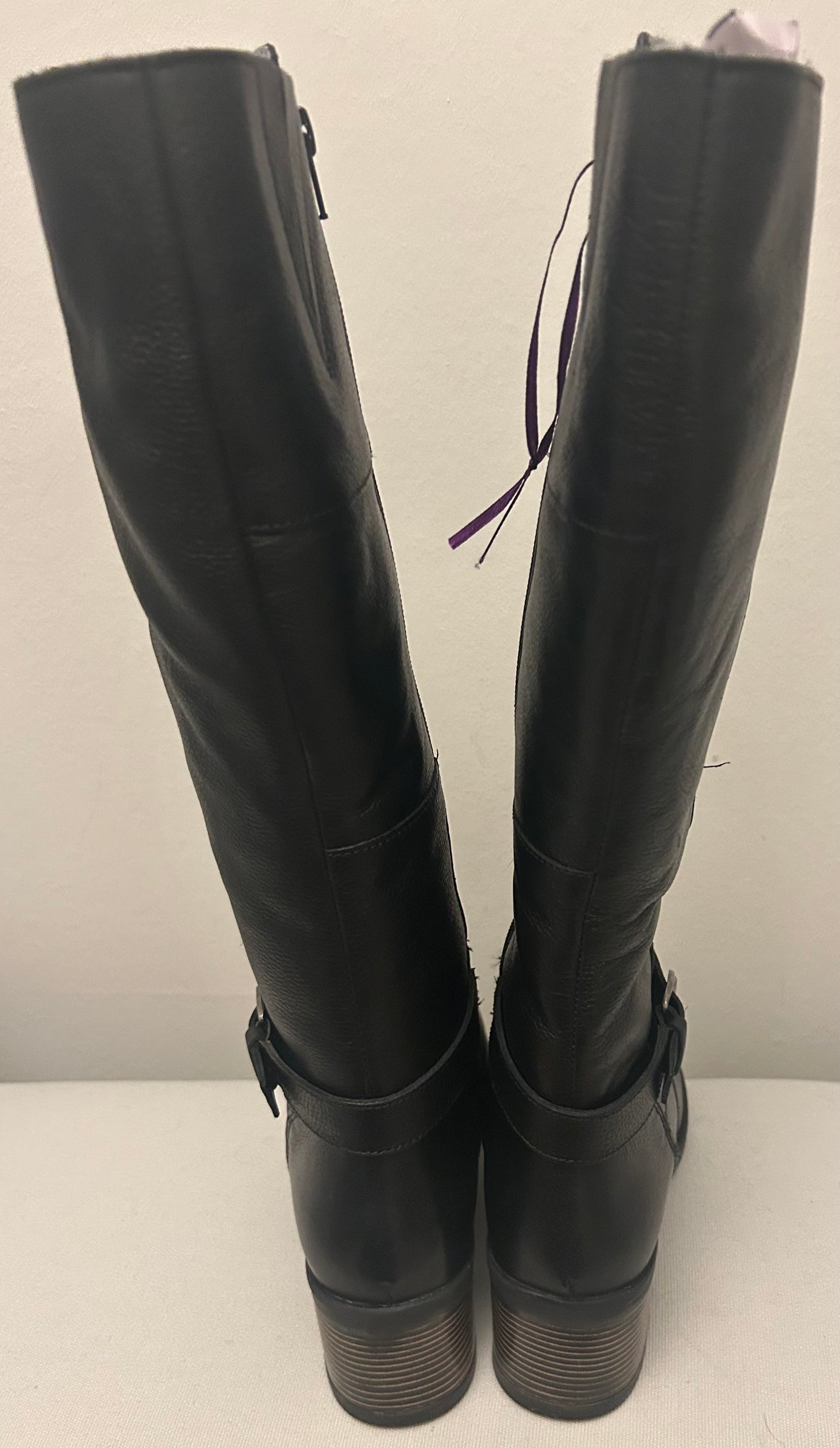 BLACK  Lotus Boots