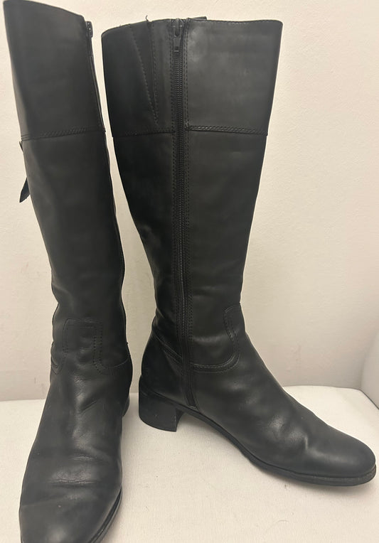 Black Easy Spirit Long Boots