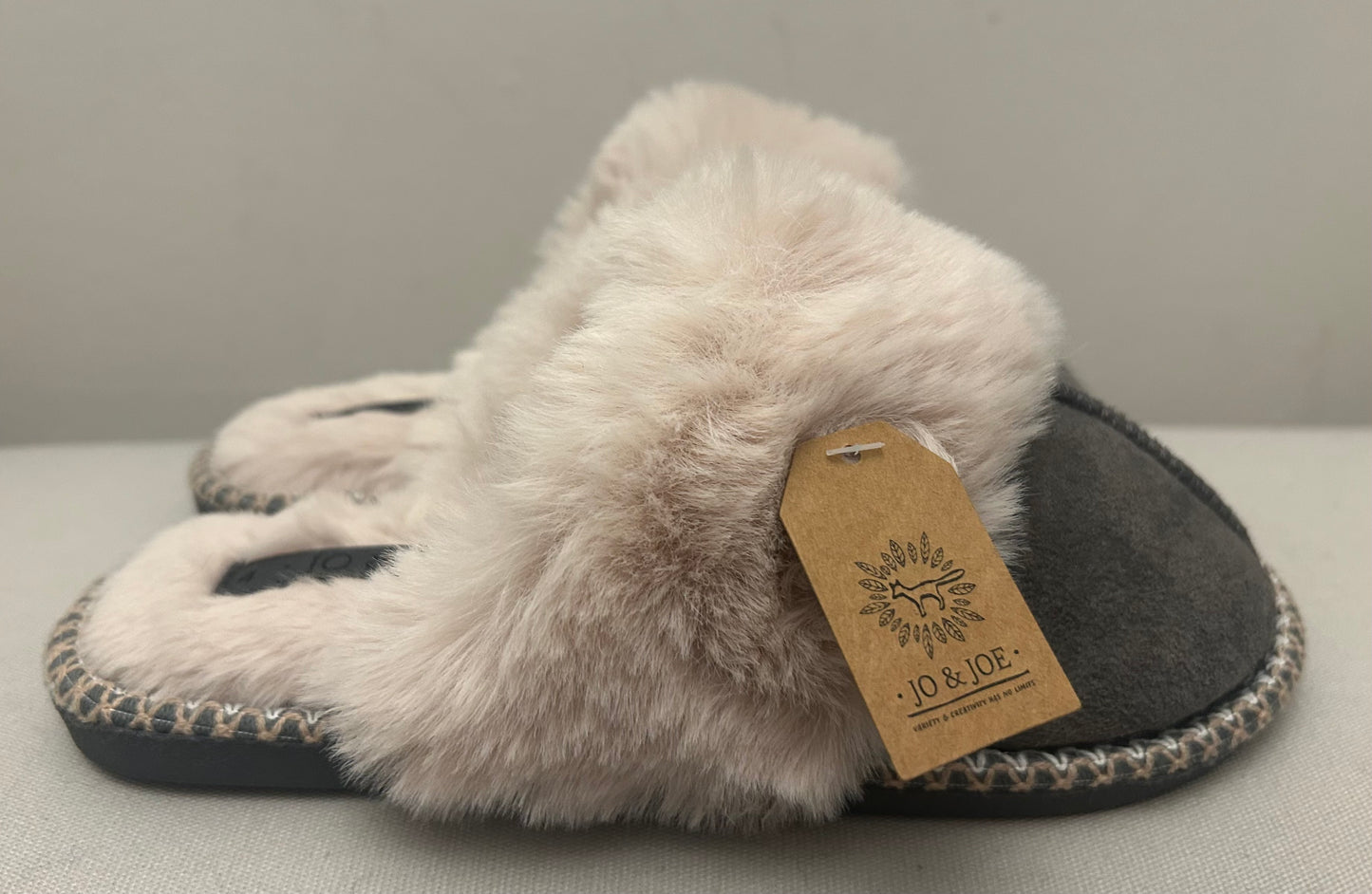 Jo & Joe Slippers
