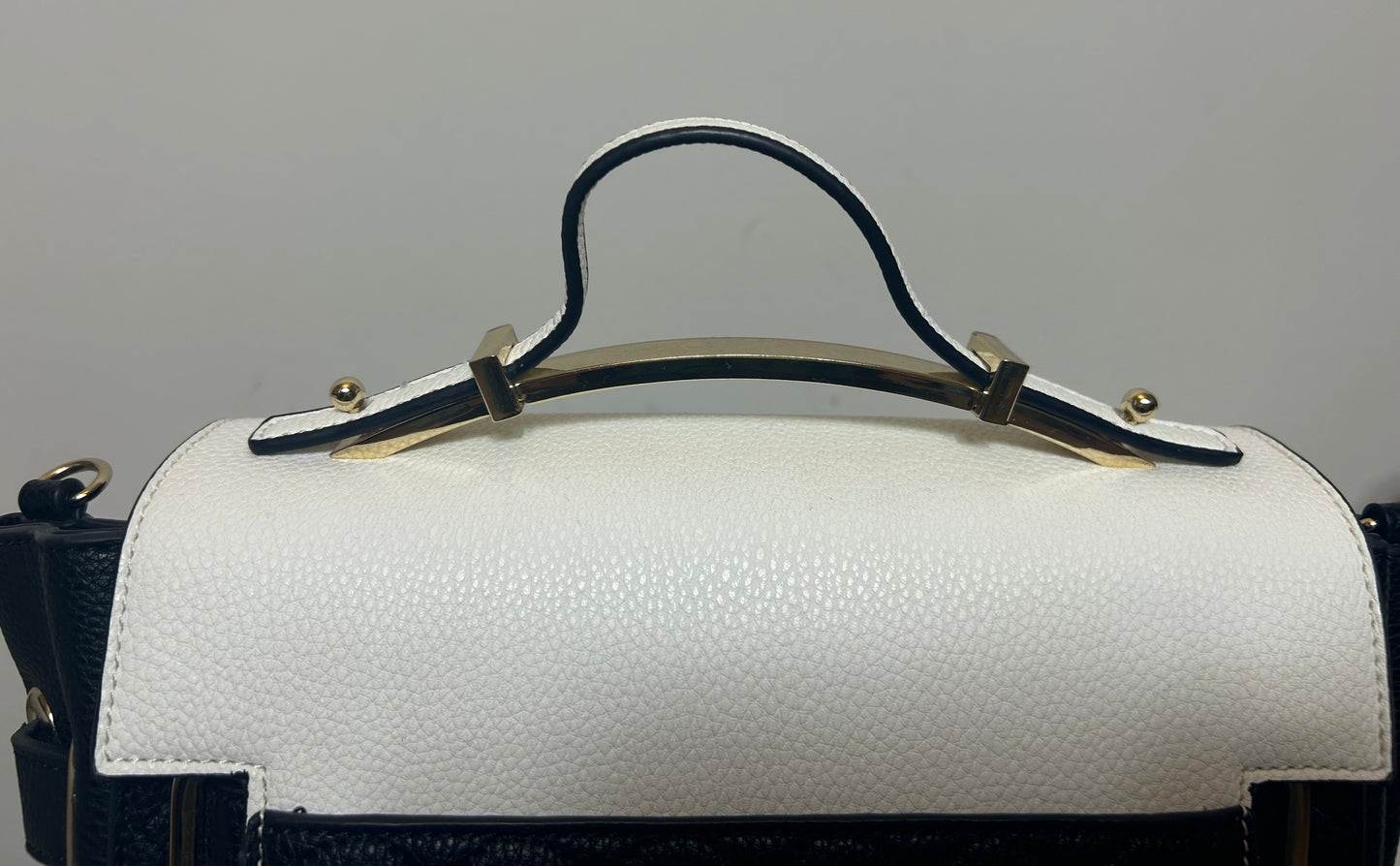 Black & white V by Very Grab Bag
