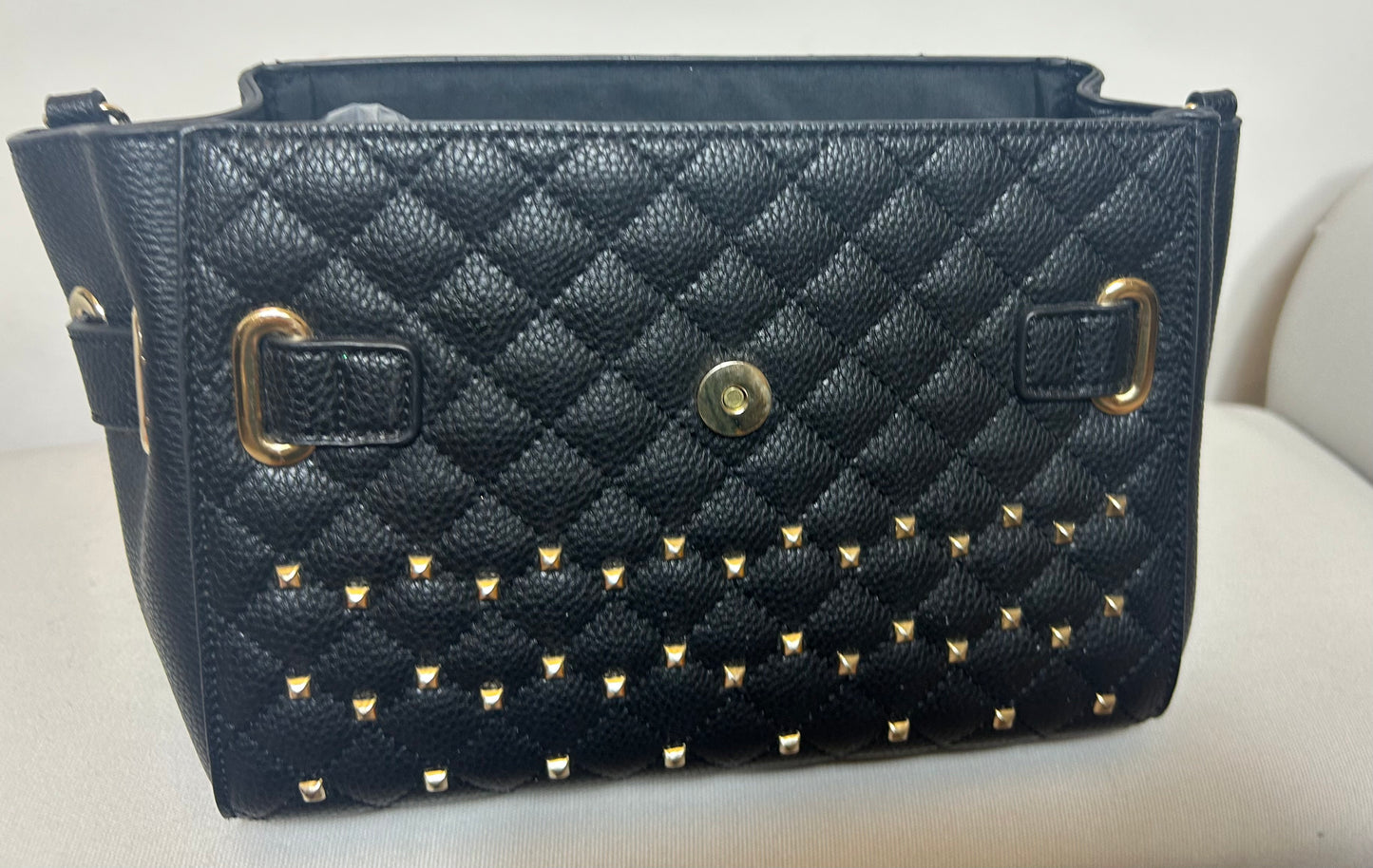 Black & white V by Very Grab Bag