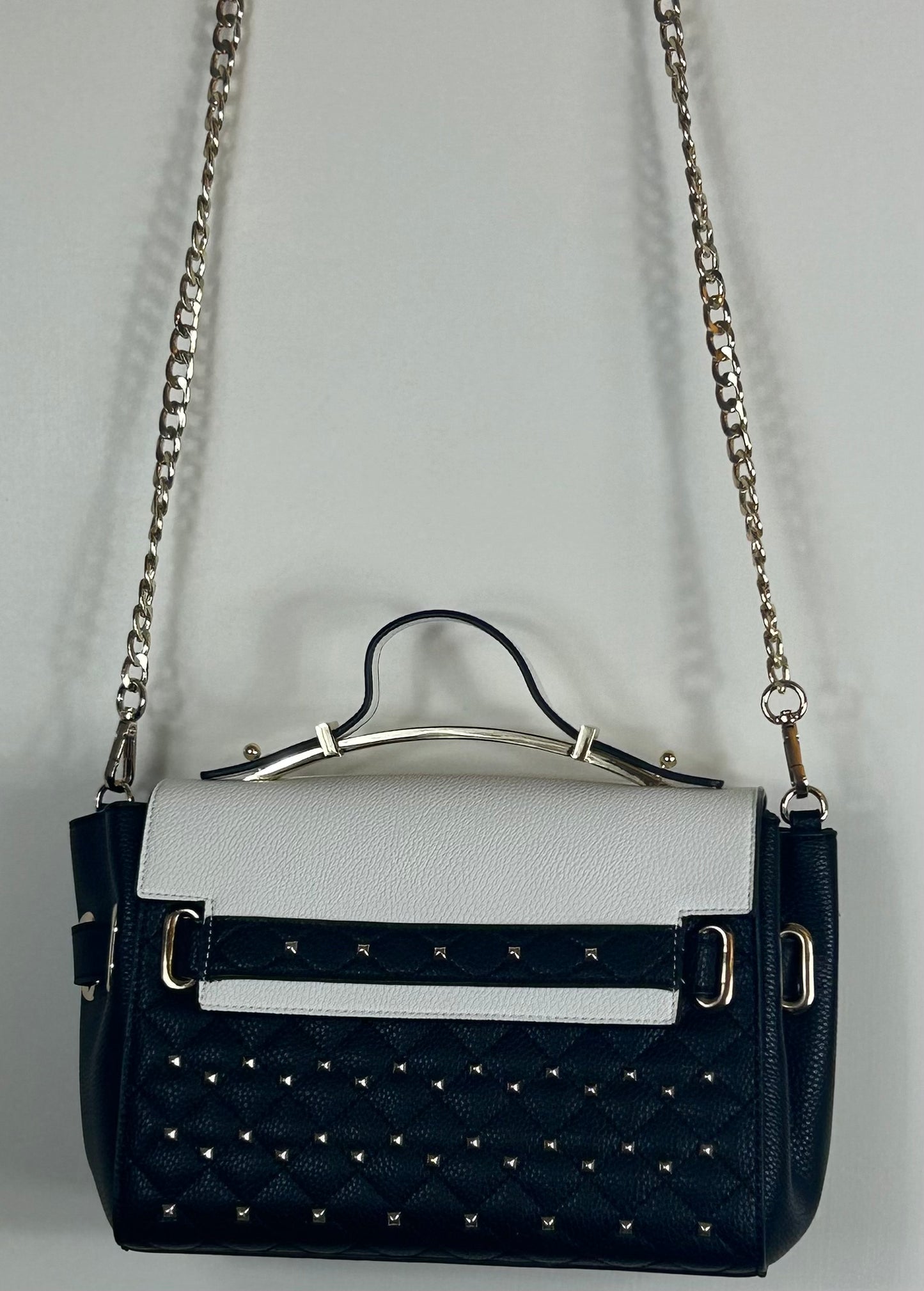 Black & white V by Very Grab Bag