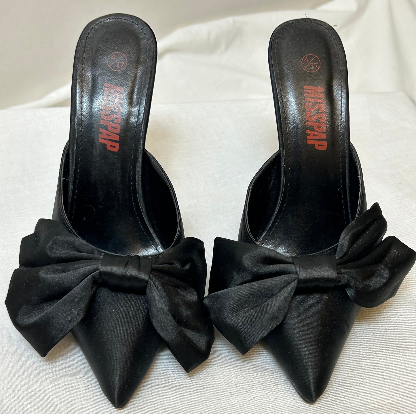 Black Stiletto Evening Shoe with bow