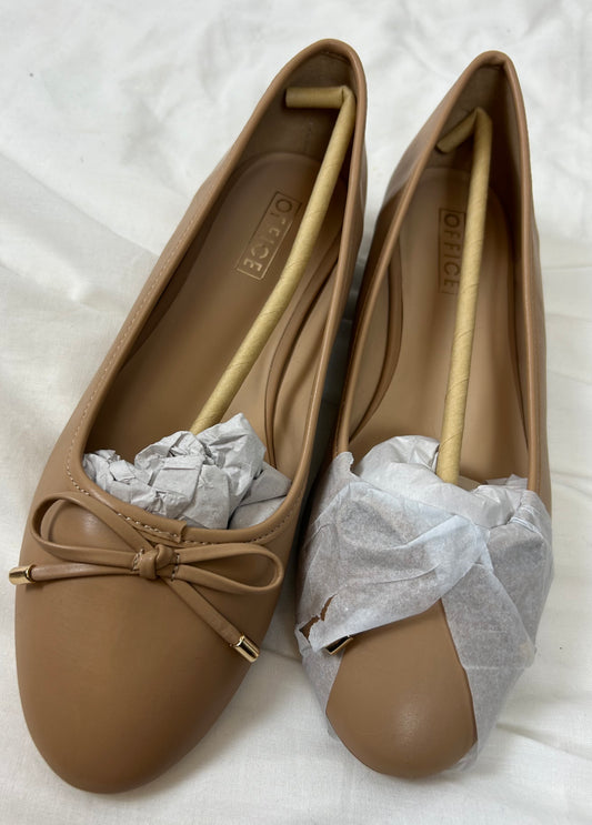 Beige Ballerina Flat Office Shoes
