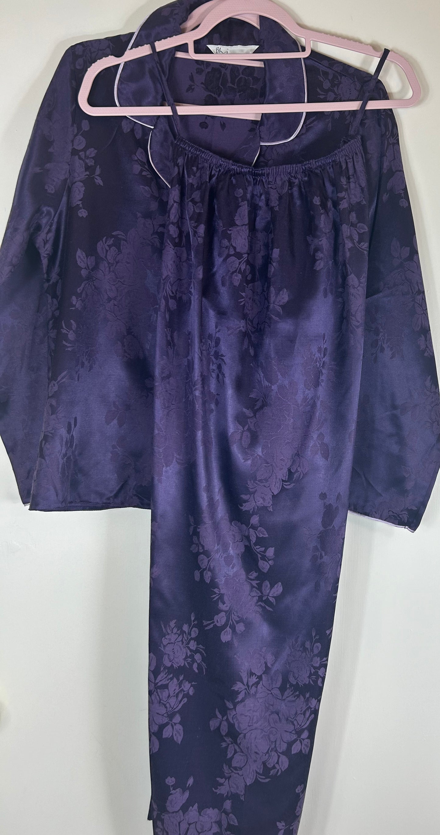 Purple Pyjamas / Nightwear with lilac piping trim